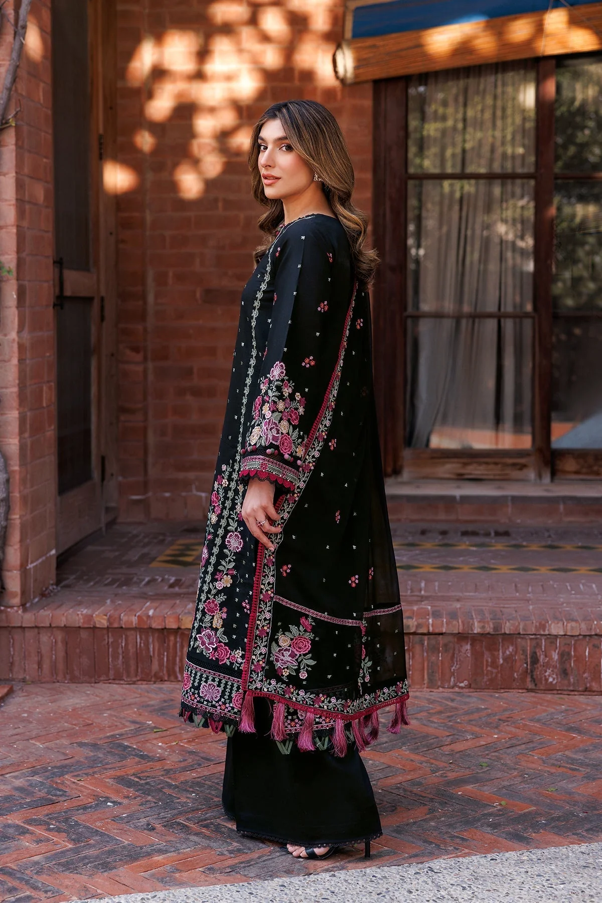 Farasha Dastoor Embroidered Lawn Collection – Ornate Noir - Image 4