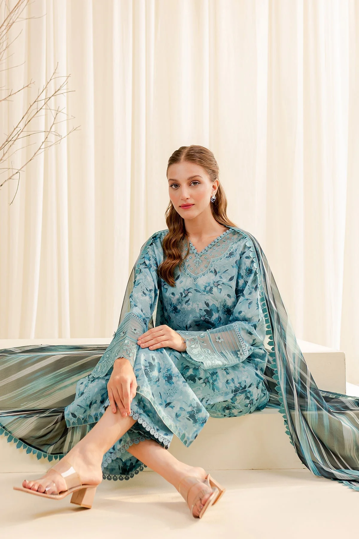 Farasha Embroidered Essentials Lawn Collection 2024 – Aqua Beryl - Image 4