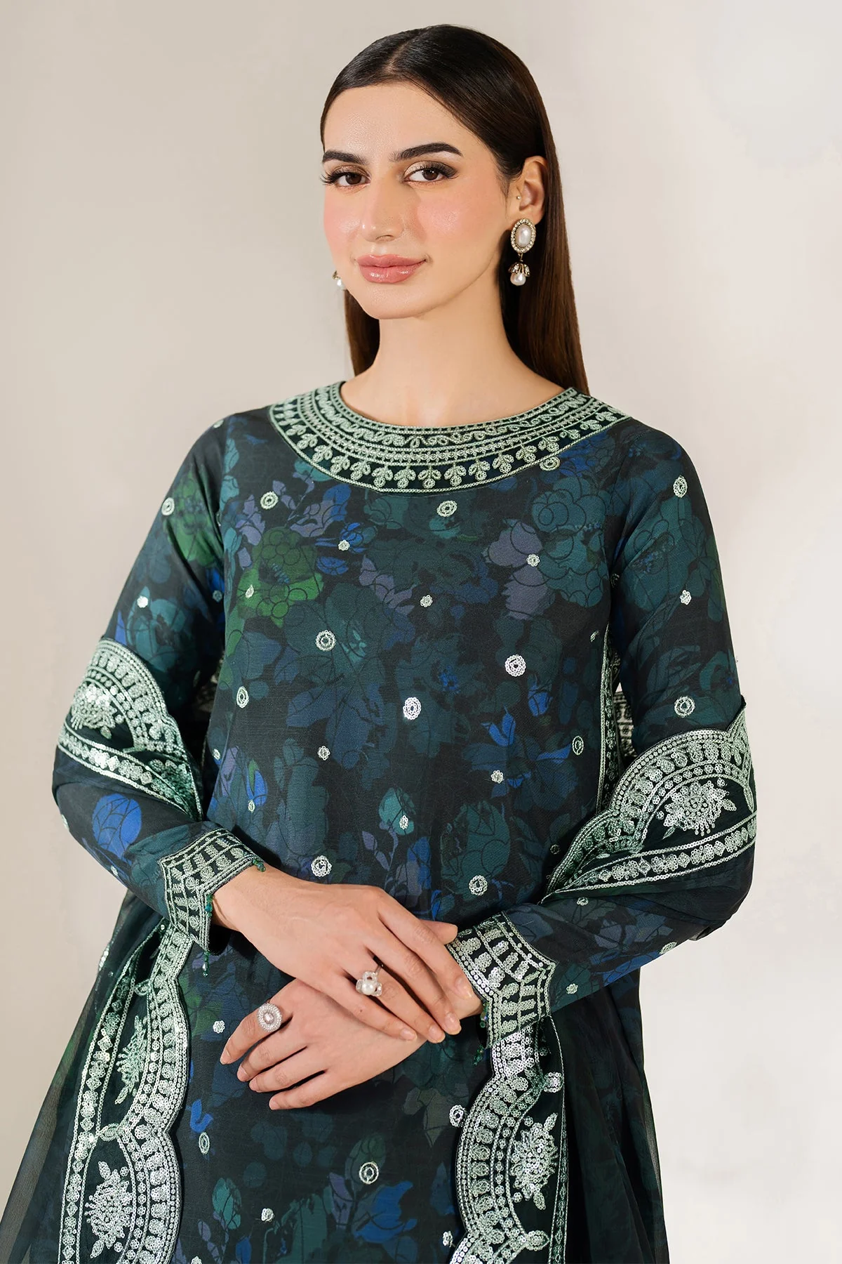 Farasha Fiorella Luxury Formals – Alora Charm - Image 8