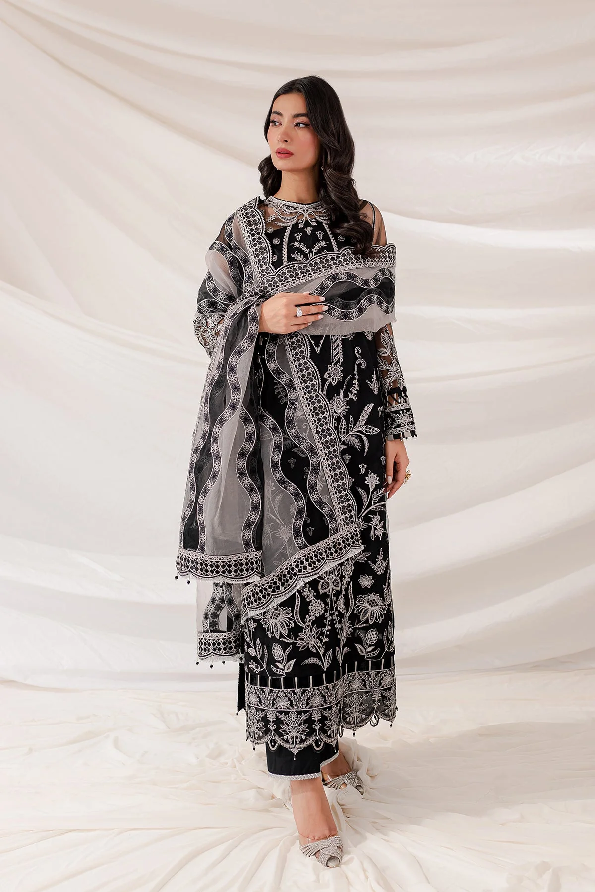 Farasha Lumiere Luxury Formal Collection – Black Swan - Image 2