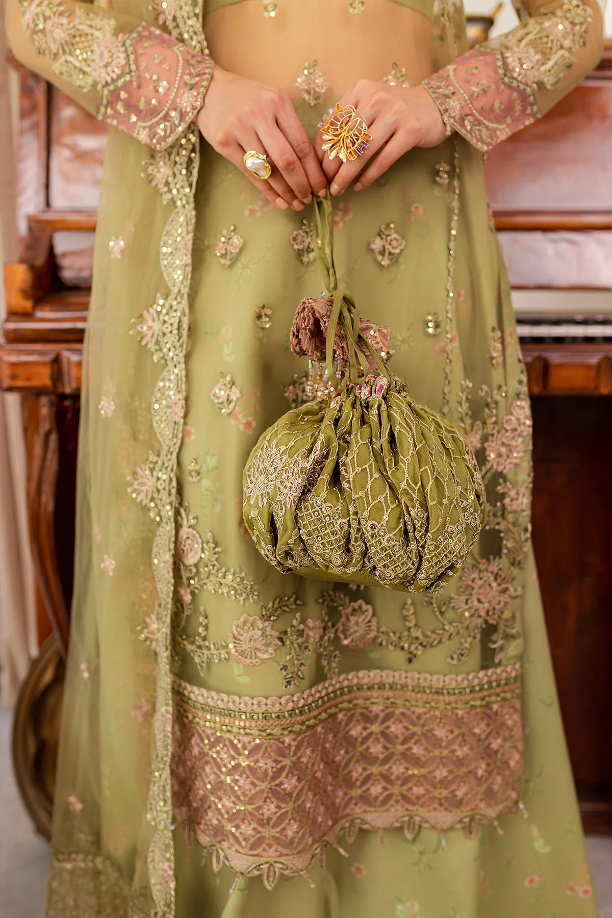 Farasha Tabeer Wedding Formals – Alaya - Image 6