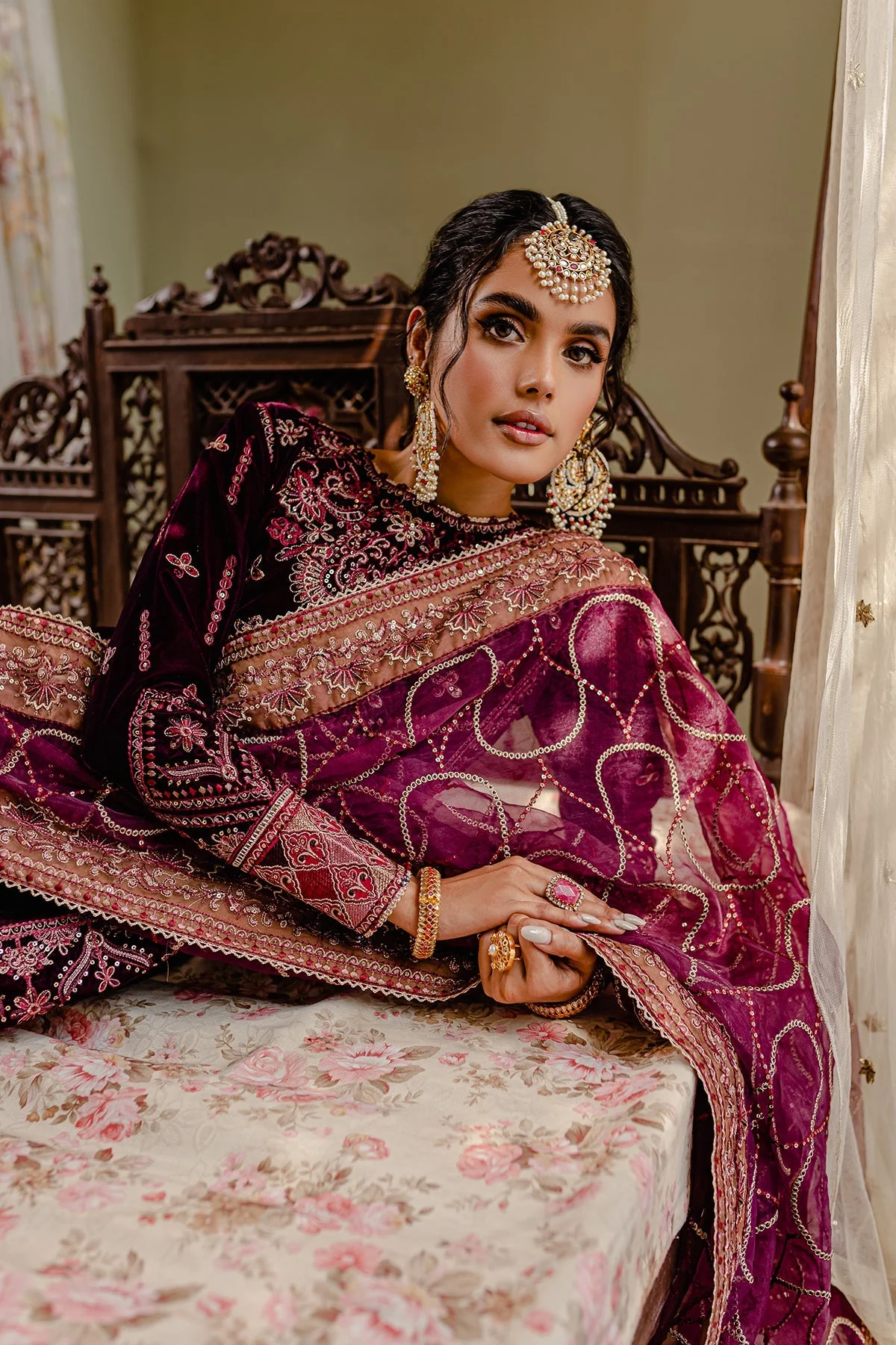 Farasha The Velvet Edit – Carmine - Image 3