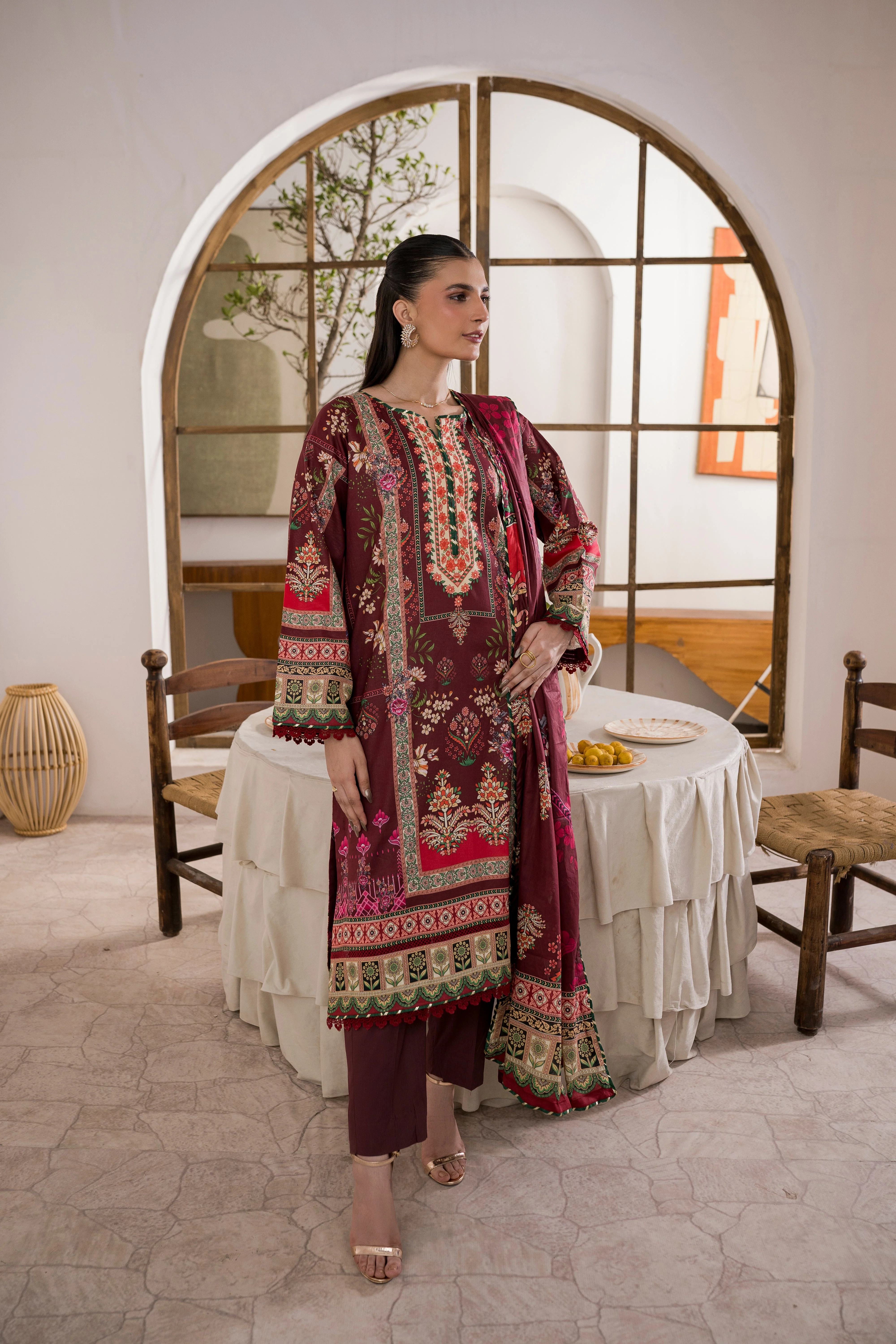 Firdous Summer Lawn – D155 - Image 2