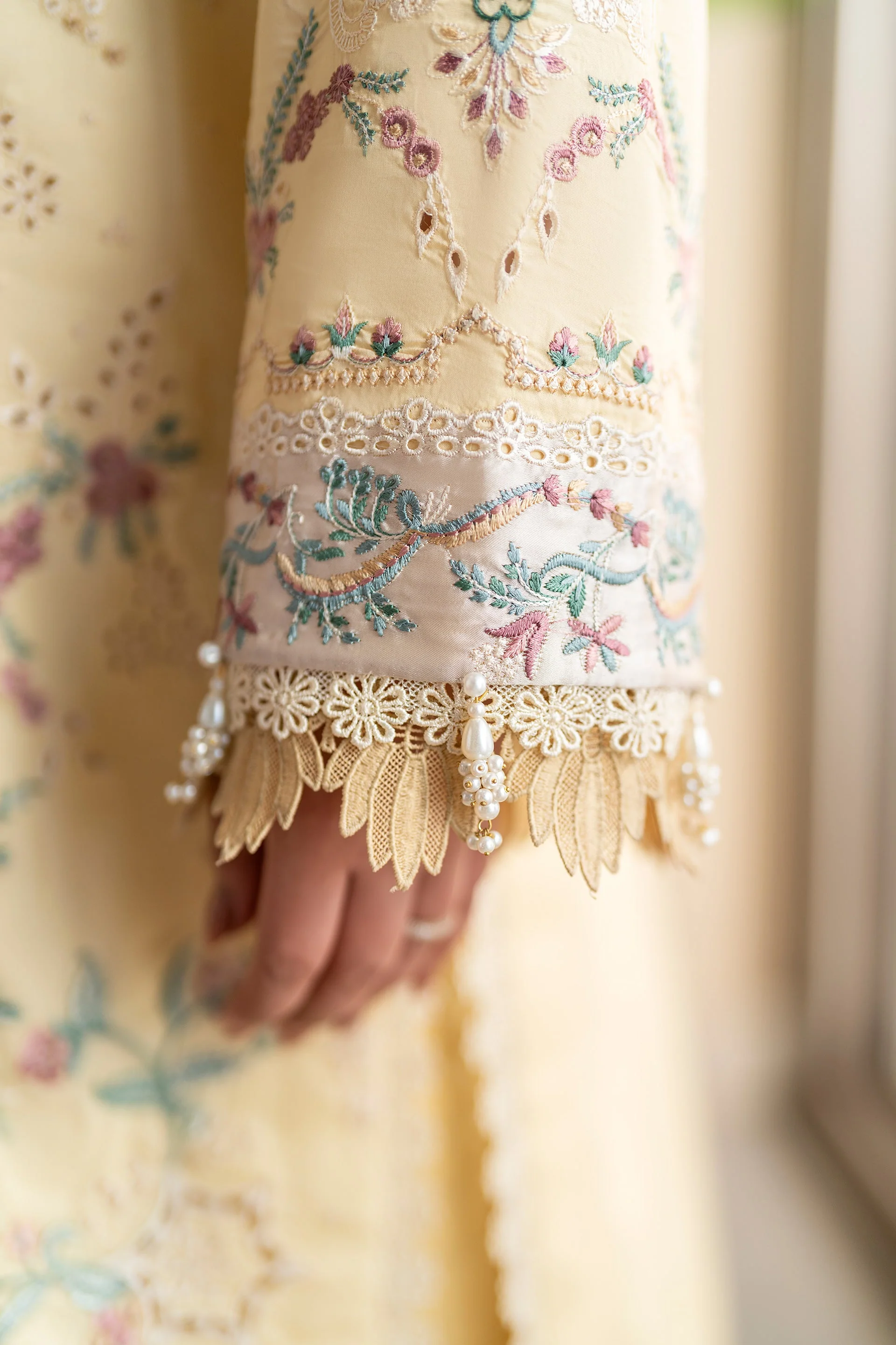 Florent Luxury Lawn Eid Edit – FL-5B - Image 5