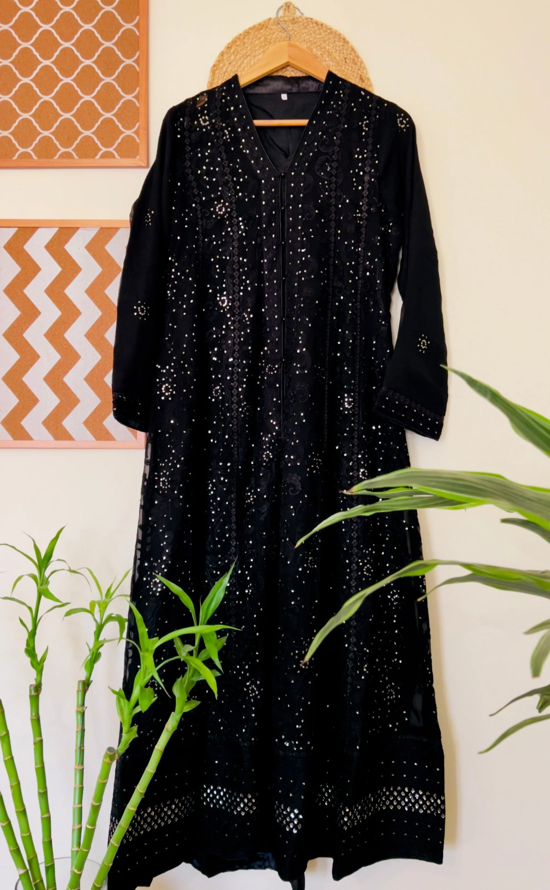 Formal Stitched/Pret Embroidered 3PC Pakistani Gown – GNS-07 - Image 2