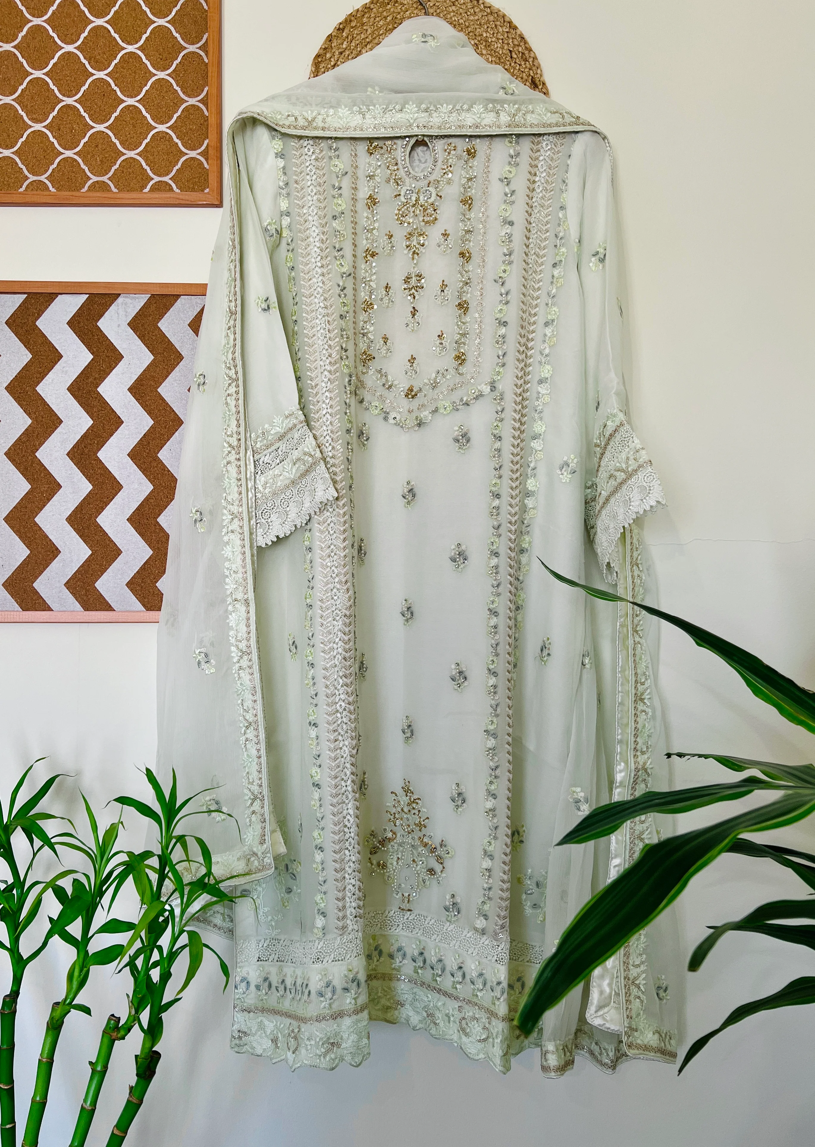 Formal Stitched/Pret Handwork & Embroidered 3PC Pakistani Suit – AN-7 - Image 2