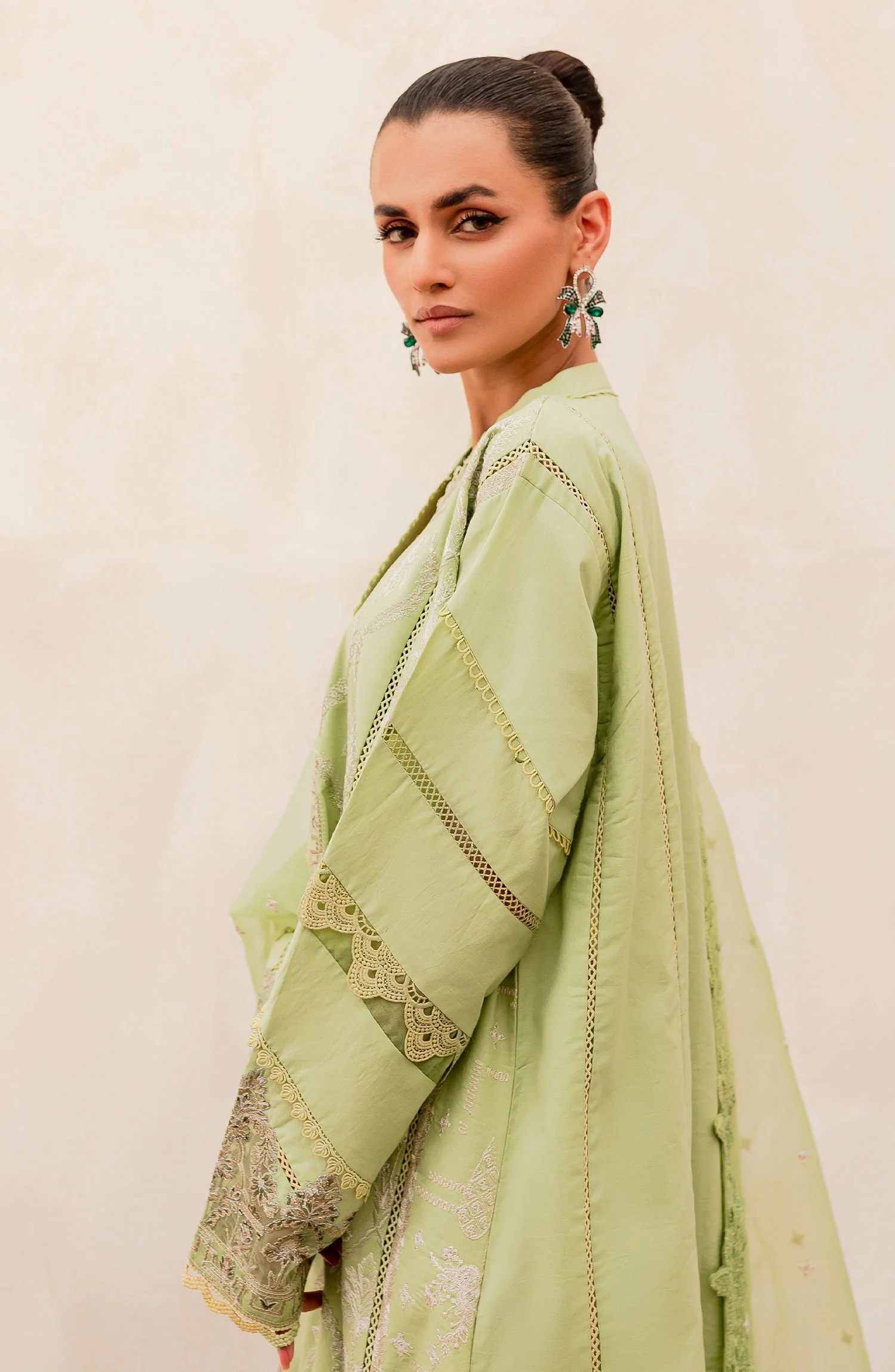 Freesia by Maryum N Maria Maheru Luxury Lawn – Rimi (MLFD-144) - Image 7