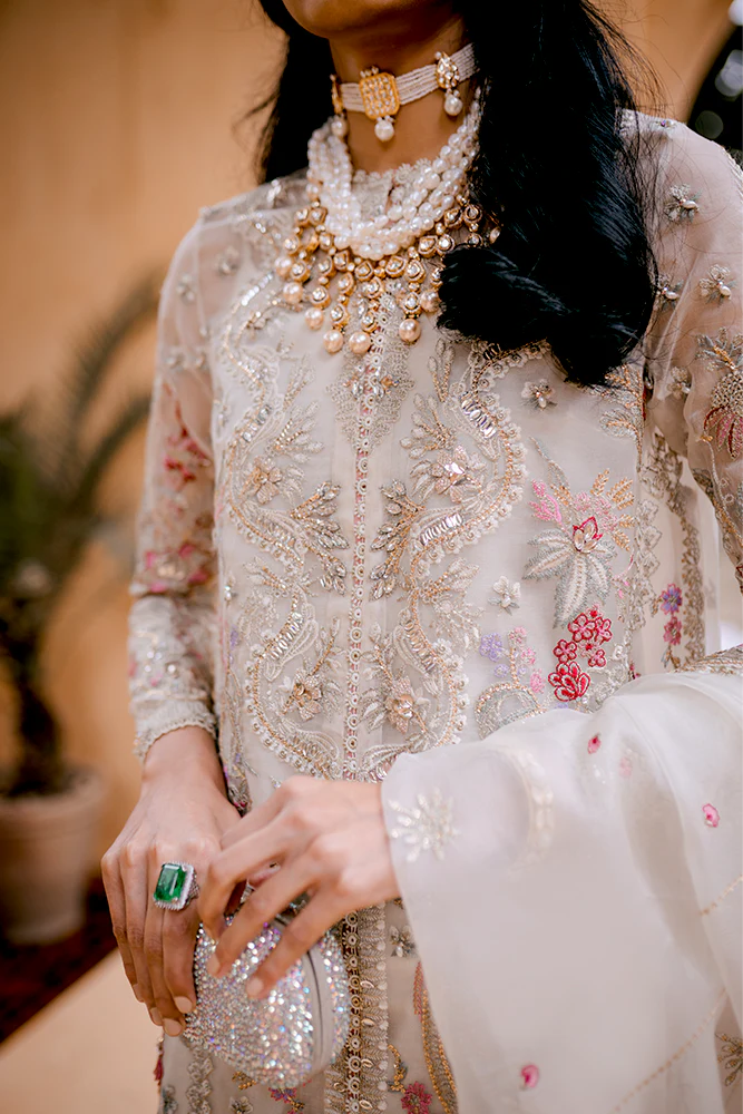 Freesia by Sana Yasir Wedding Edition – WHISPER - Image 3