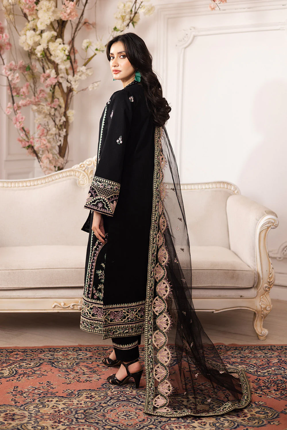 Freesia Mira Lawn by Maryum N Maria – SARA - FS50103 - Image 3