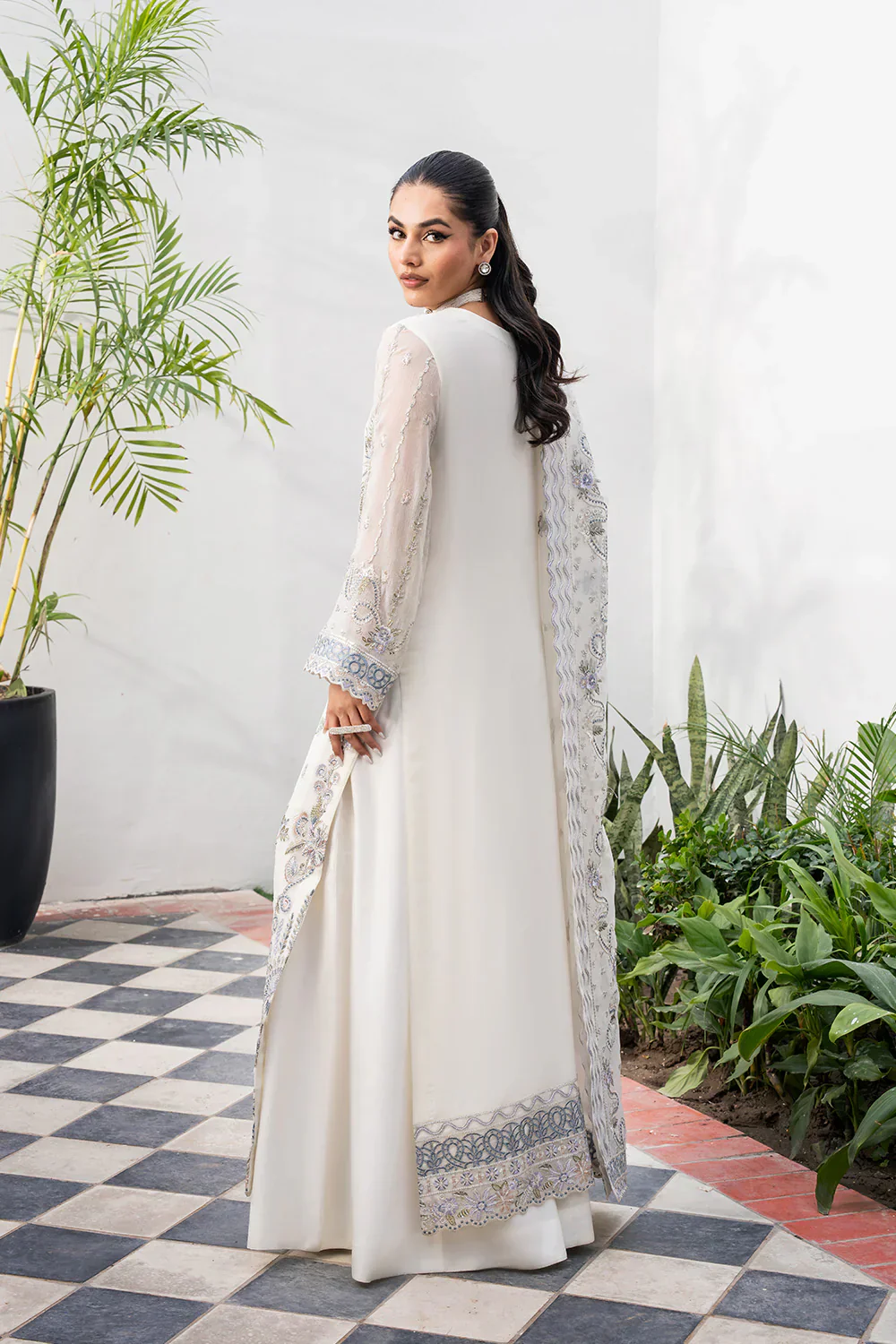 Freesia Tarz Luxury Formals – Rozhan - FW40045 - Image 4