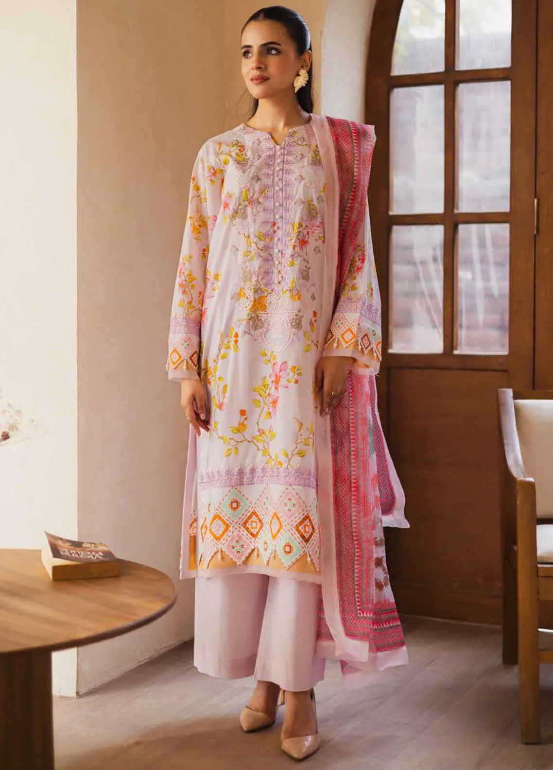 Freesia Zen Lawn by Maryum N Maria – FW-50071 Adiva - Image 3