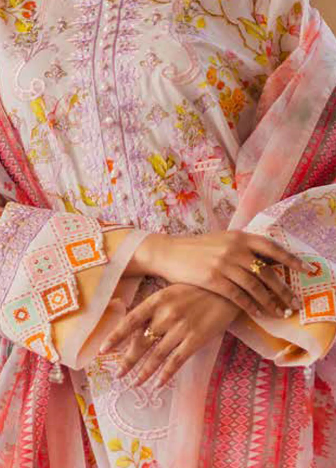 Freesia Zen Lawn by Maryum N Maria – FW-50071 Adiva - Image 4