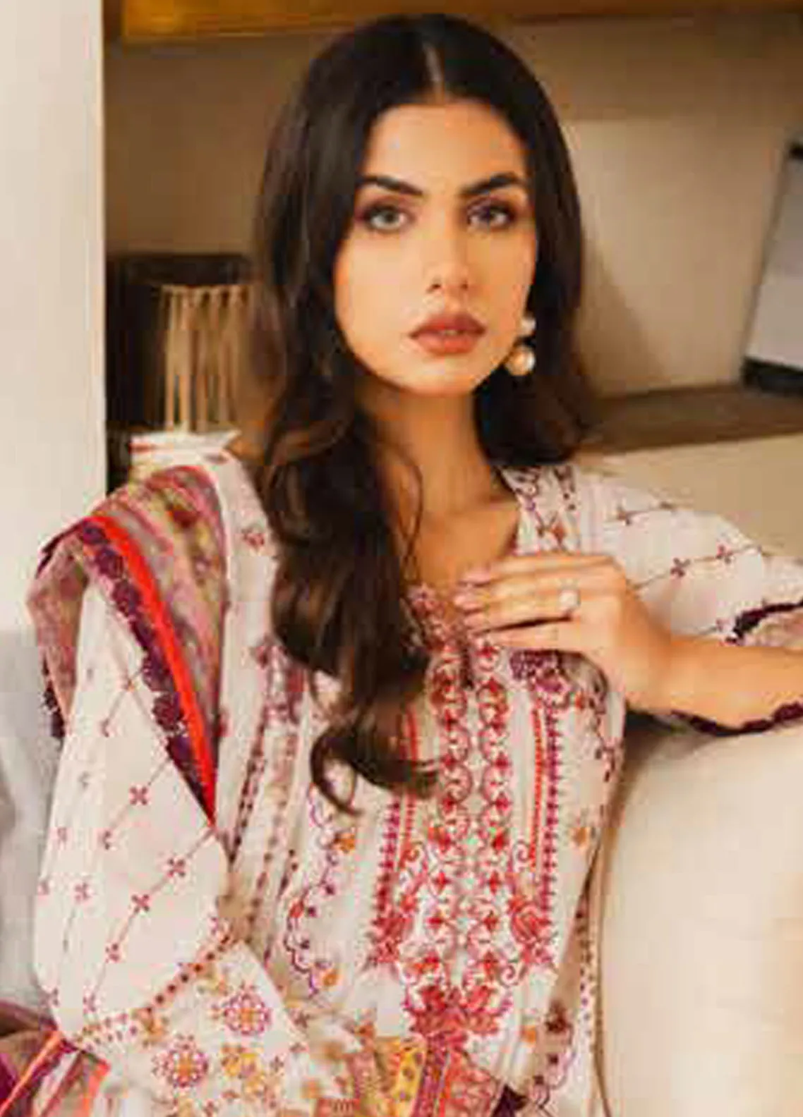 Freesia Zen Lawn by Maryum N Maria – FW-50076 Nathalia - Image 2