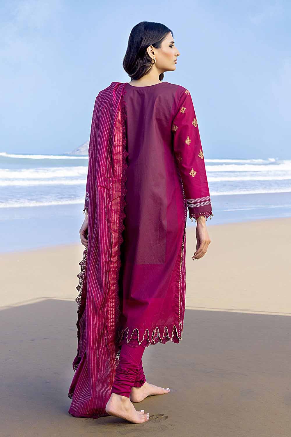 Gul Ahmed 2023 – 3PC Printed Cambric Suit with Yarn Dyed Dupatta MJ-32054 - Image 5