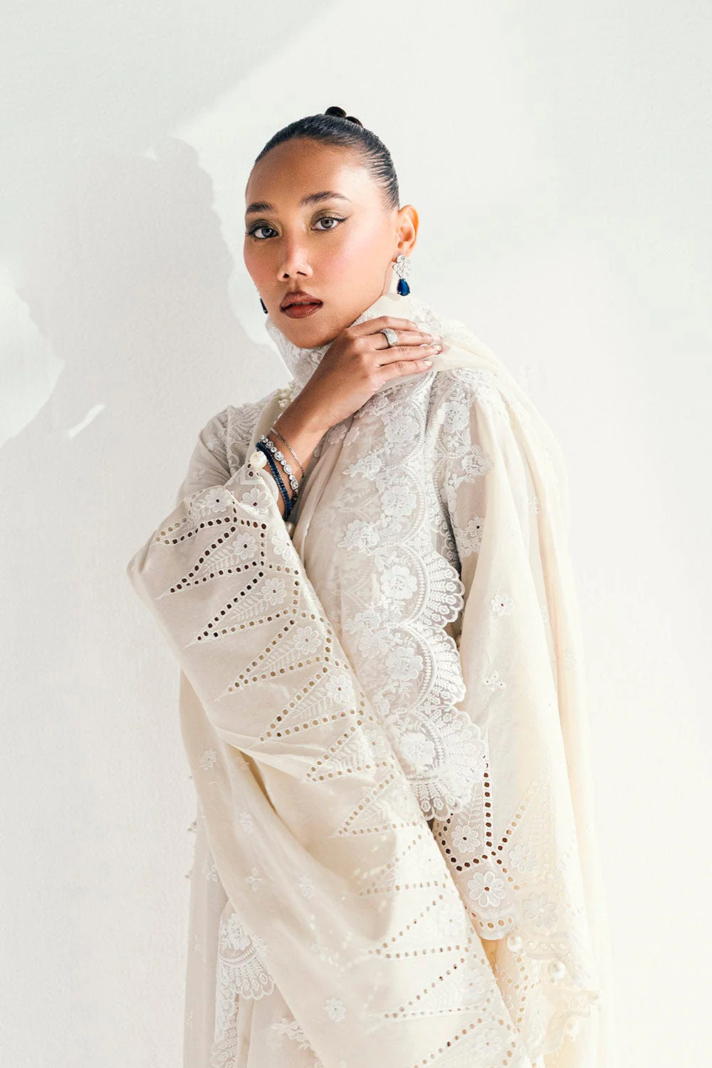 Gul Ahmed · Chikankari – 3 Piece Schiffli Embroidered Lawn Suit with Schiffli Embroidered Chiffon Dupatta PM-52040 - Image 2