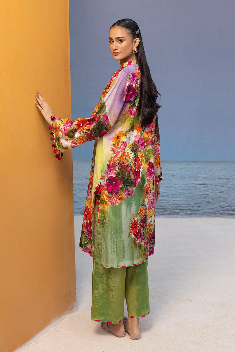 Gul Ahmed · Co-Ords – 2 Piece Printed Lawn Suit TL-52079 - Image 2