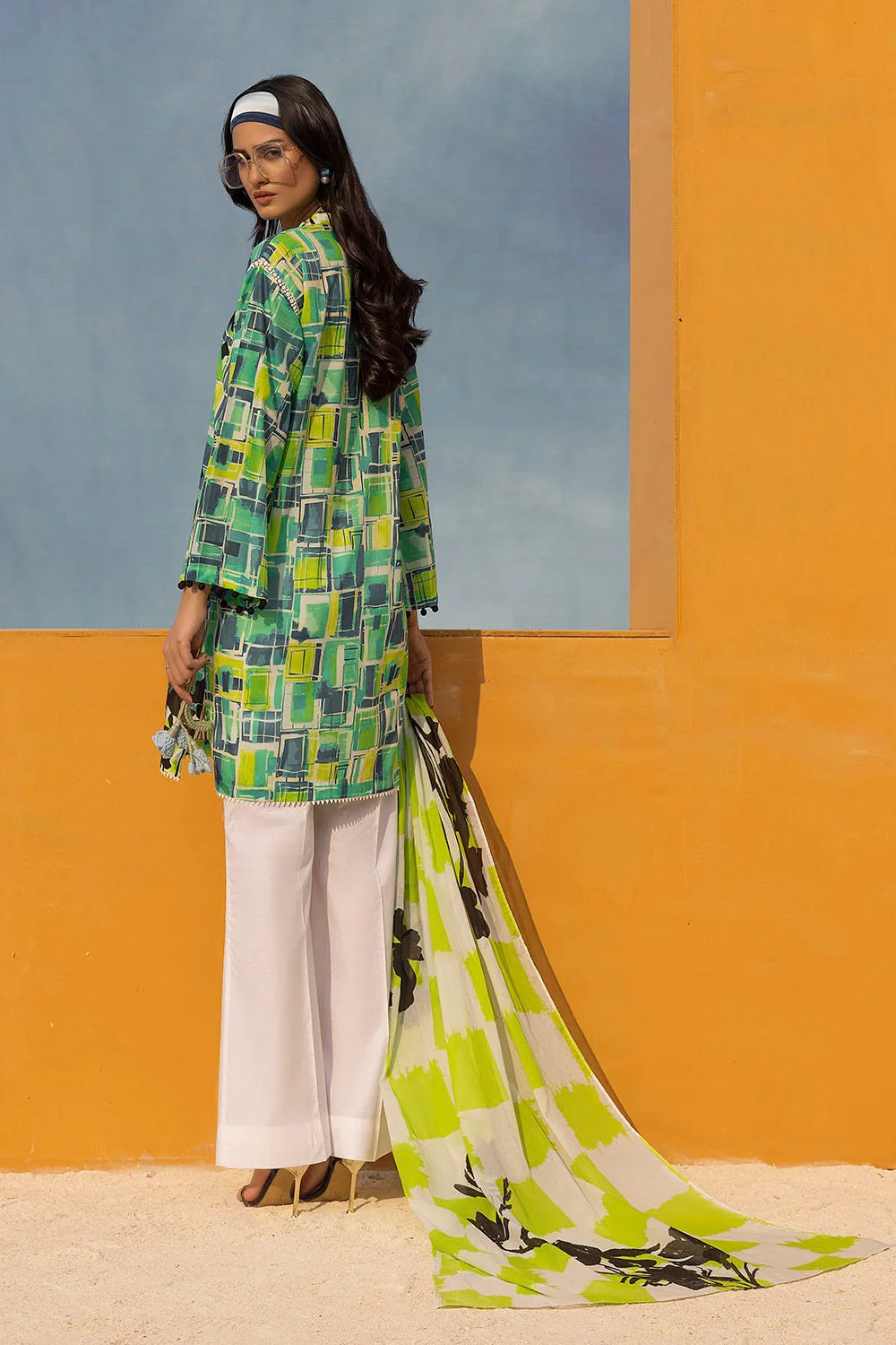 Gul Ahmed · Co-Ords – 2 Piece Printed Lawn Suit TL-52124 - Image 4
