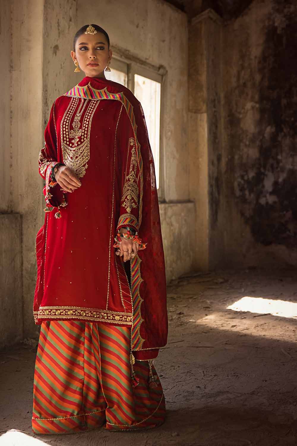 Gul Ahmed Festive – 3PC Embroidered Raw Silk Suit with Embroidered Jacquard Dupatta with Zari FE-32031 - Image 4