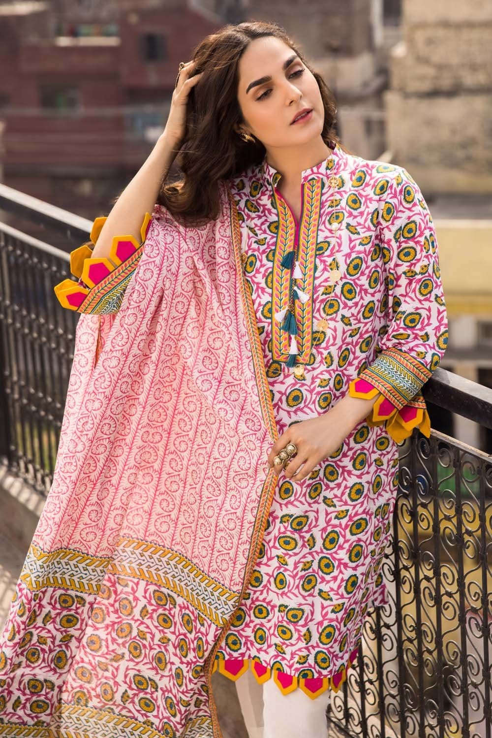 Gul Ahmed Lahore Lawn Collection 2021 โ 3PC Lawn Suit CL-1132 A - Image 2