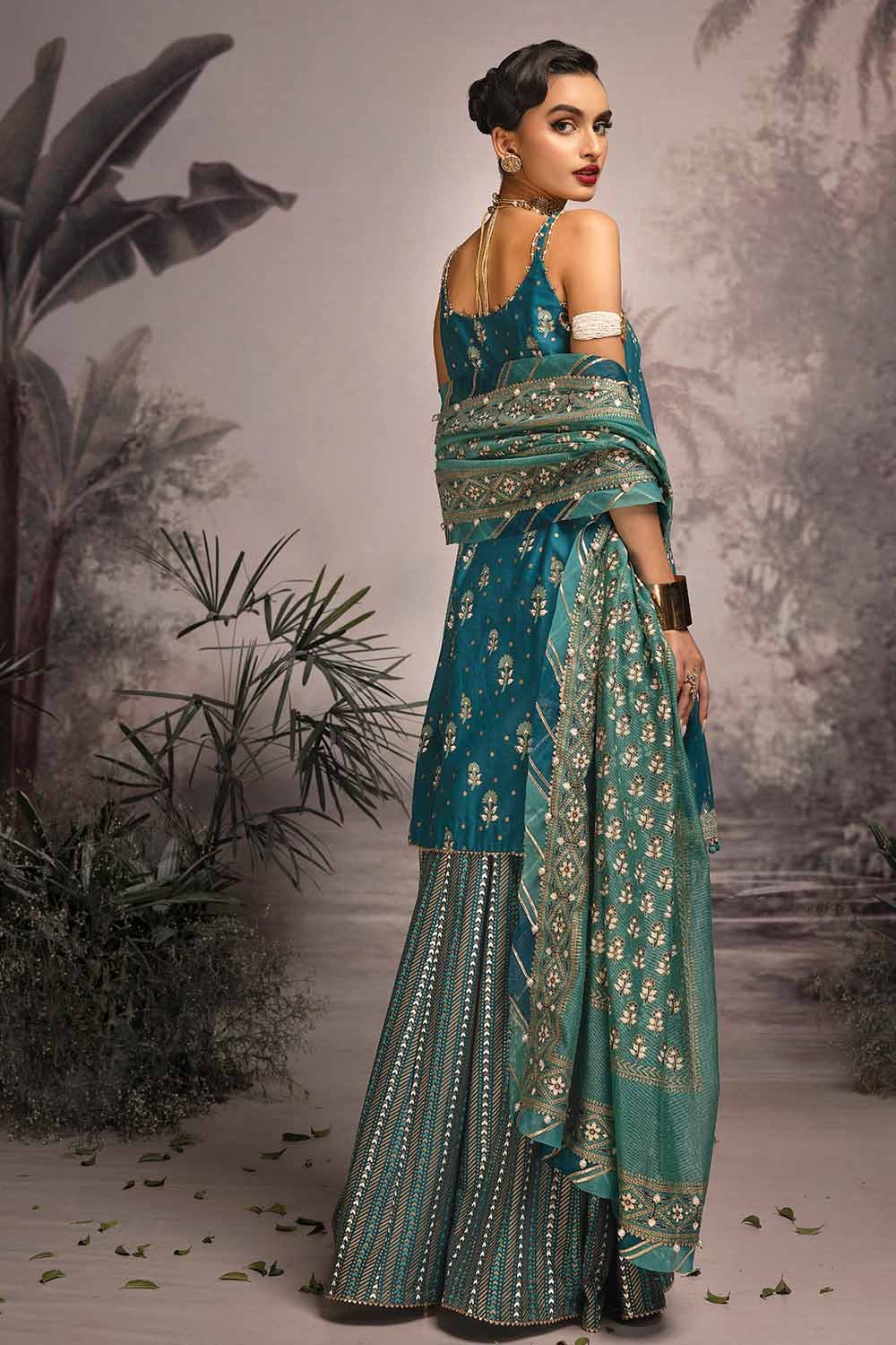 Gul Ahmed Maharani Muse – 3PC Embroidered Gold and Lacquer Printed Lawn Suit with Cotton Net Dupatta CN-32023 - Image 3