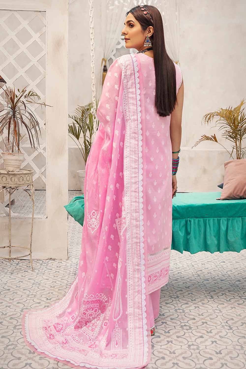 Gul Ahmed Nayaab Collection – 3PC Lacquer Printed Lawn Suit DB-22006 B - Image 4