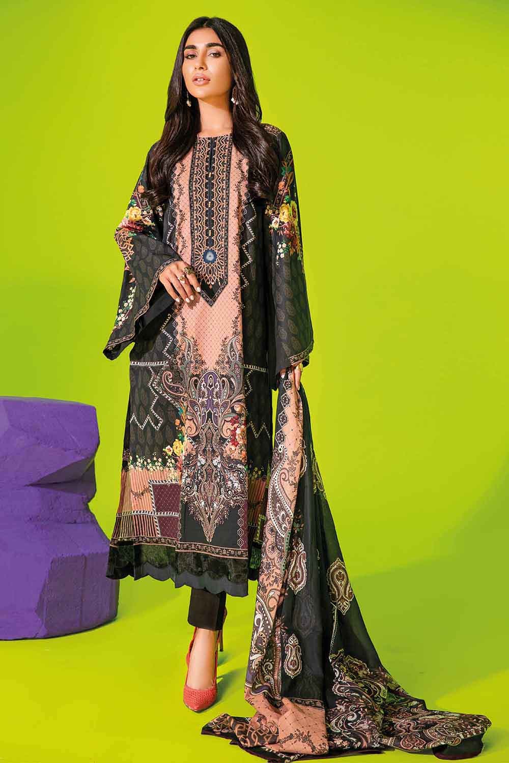 Gul Ahmed Summer 2022 · Essential 3PC Collection – 3PC Digital Printed Lawn Suit CL-12503 B