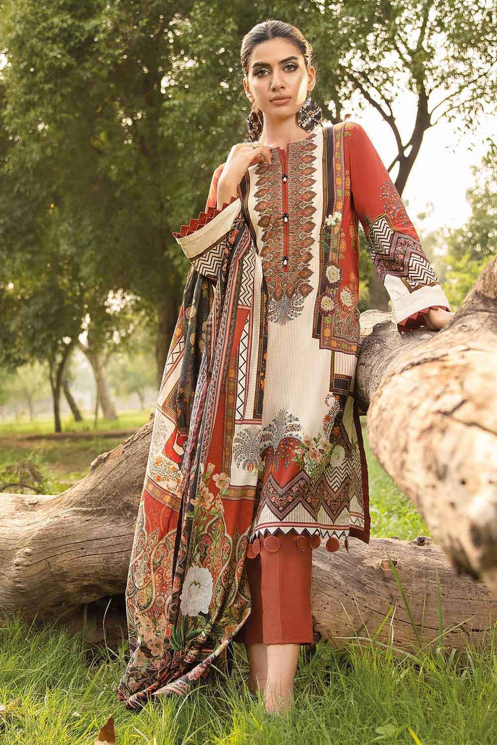 Gul Ahmed Summer 2022 · Essential 3PC Collection – 3PC Digital Printed Lawn Suit CL-12522 B - Image 3
