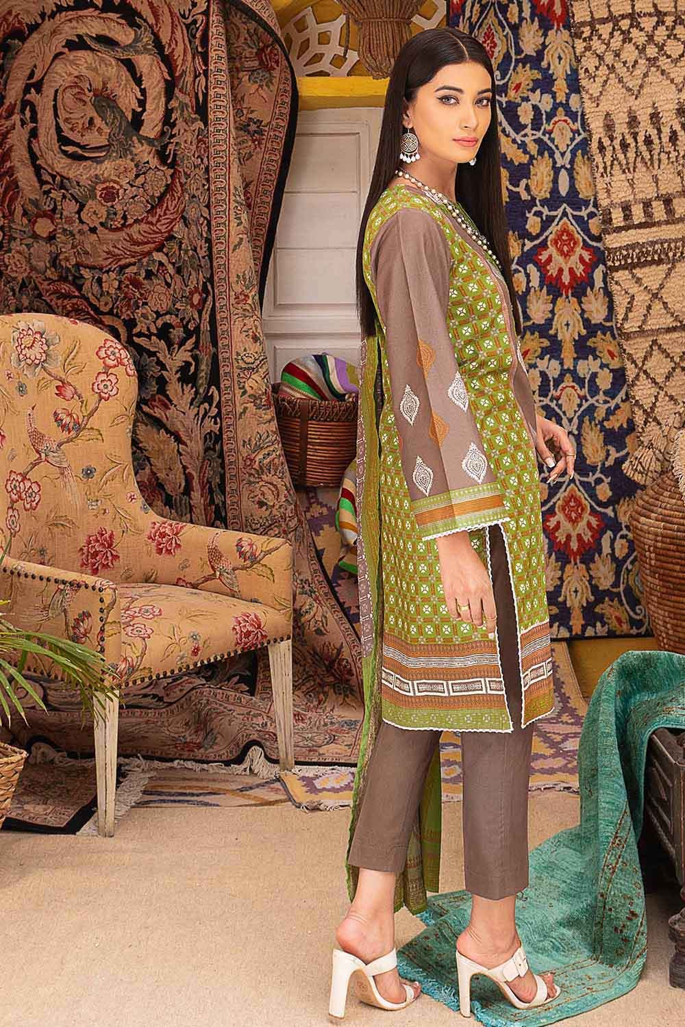 Gul Ahmed Summer 2022 · Essential 3PC Collection – 3PC Embroidered Lawn Suit CL-22029 - Image 2