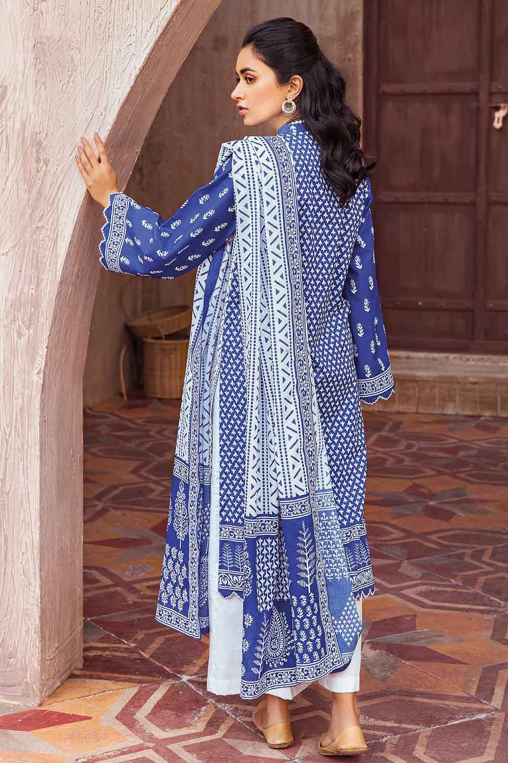 Gul Ahmed Summer 2022 · Essential 3PC Collection – 3PC Lawn Printed Embroidered Suit CL-1173 - Image 2
