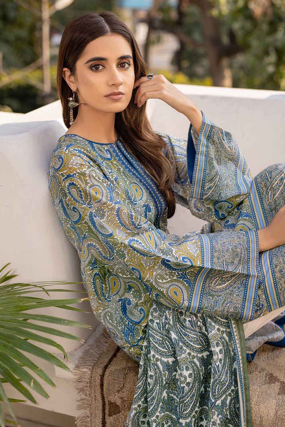 Gul Ahmed Summer 2022 · Essential 3PC Collection – 3PC Printed Lawn Embroidered Suit With Printed Lawn Dupatta CL-1081 - Image 3