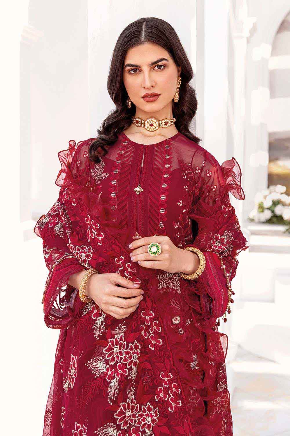 Gul Ahmed Summer 2022 · Premium Collection – 3PC Chiffon Embroidered Suit LE-22002 - Image 2
