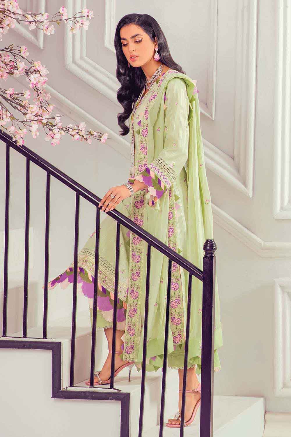 Gul Ahmed Summer 2022 · Premium Collection – 3PC Swiss Voile Embroidered Suit LSV-22031 - Image 2