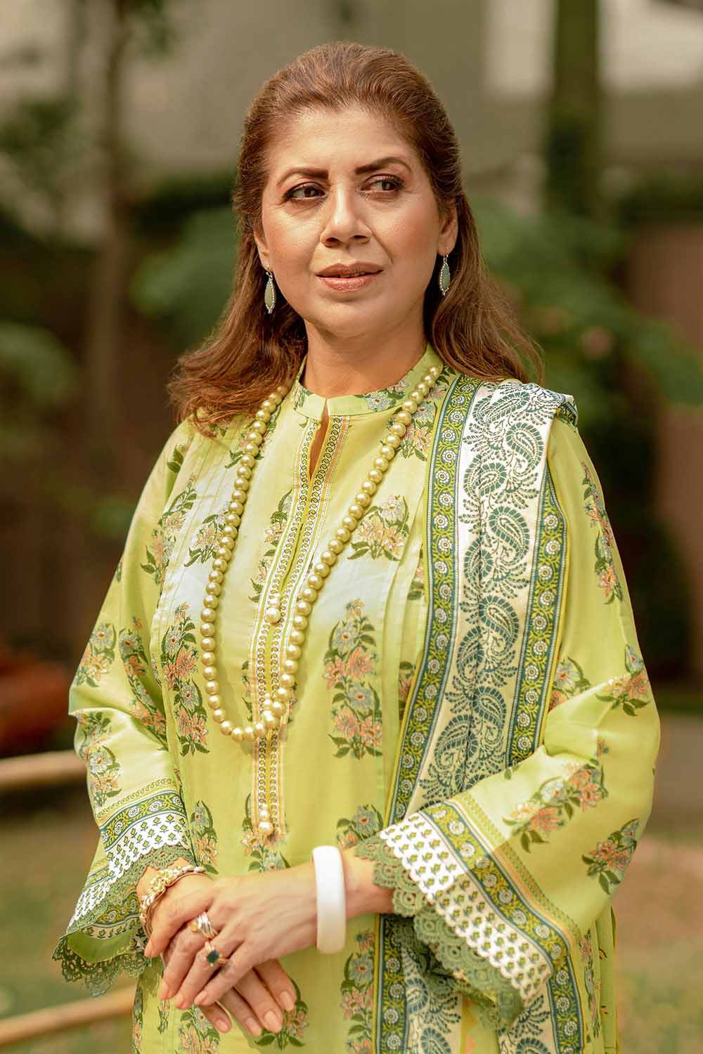 Gul Ahmed Summer 2023 - Tribute Collection – 3PC Lawn Printed Suit CL-22237 B - Image 3