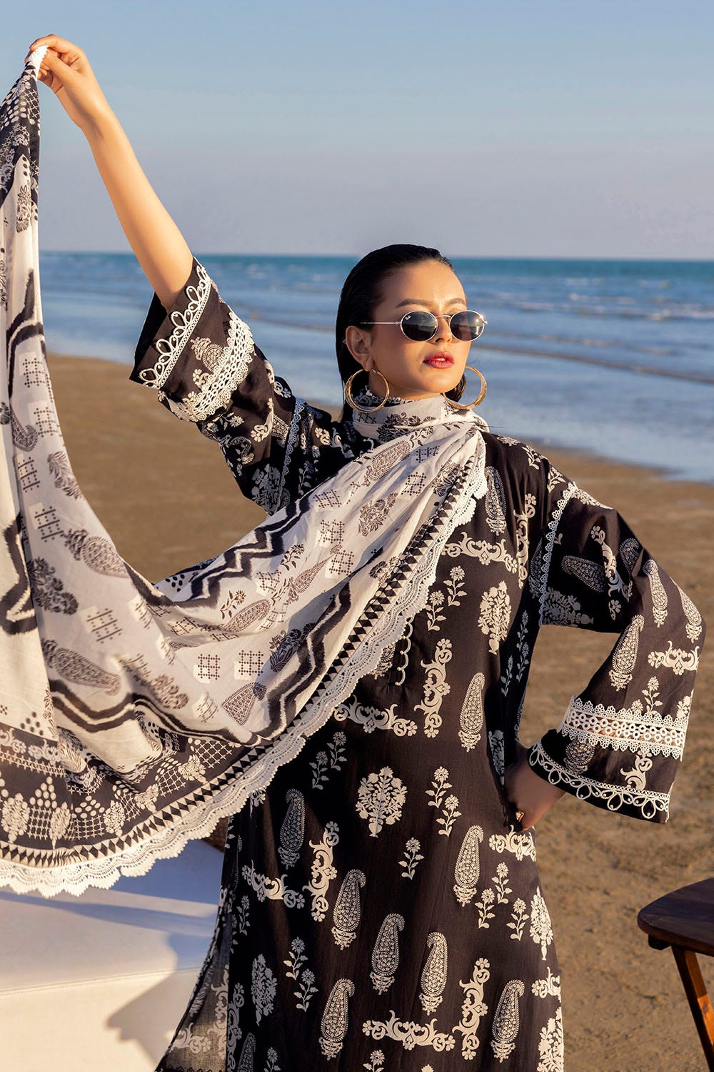 Gul Ahmed Summer 2025 – 3 Piece Printed Lawn Suit B-52002 - Image 3