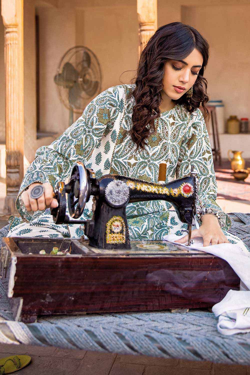 Gul Ahmed Summer Vintage Garden – 2PC Lawn Printed Shirt Trousers Suit TL-32025 A - Image 5