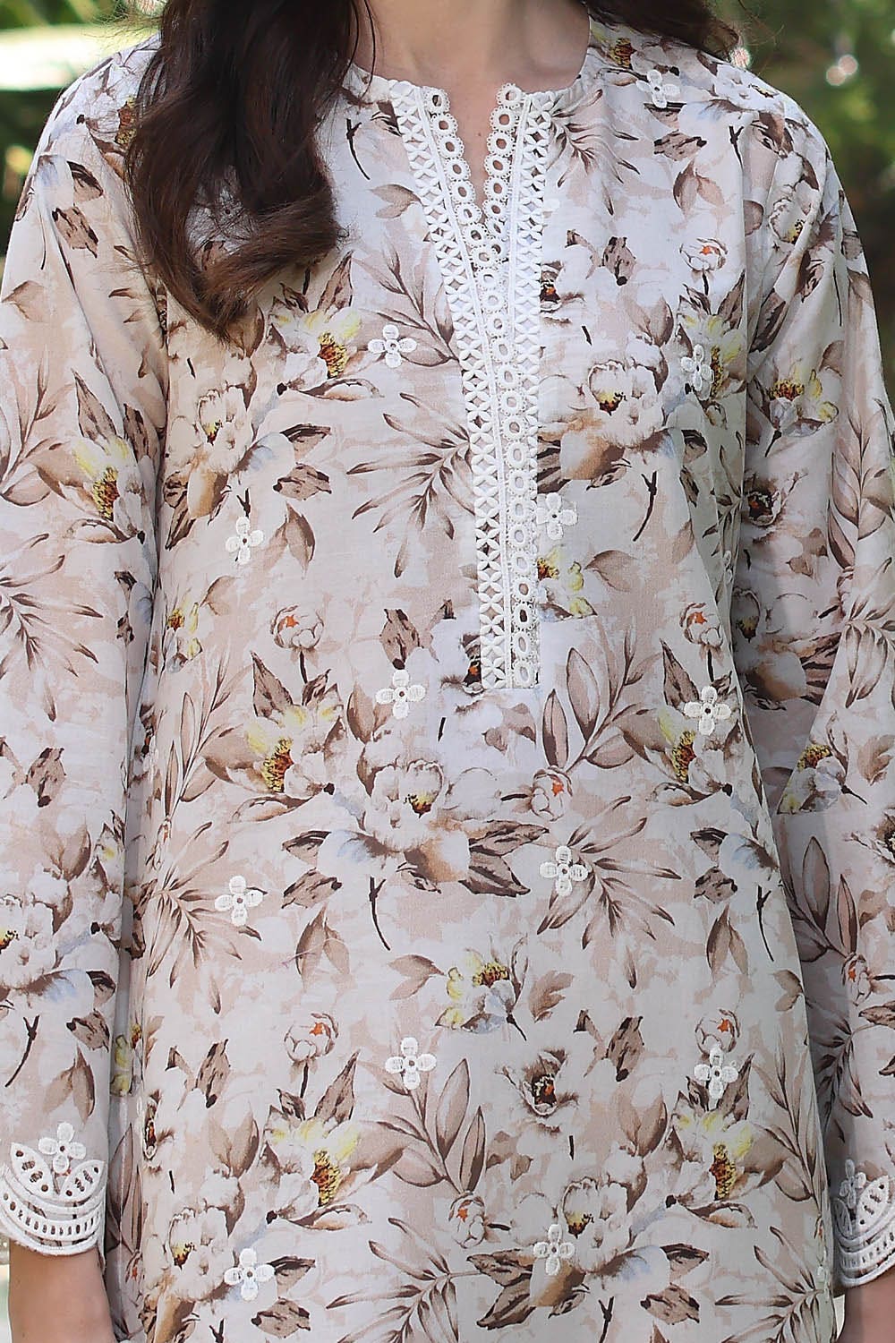 Gul Ahmed · The Joy of Summer – 3 Piece Embroidered Printed Lawn Suit with Embroidered Printed Chiffon Dupatta PR-52001 - Image 6