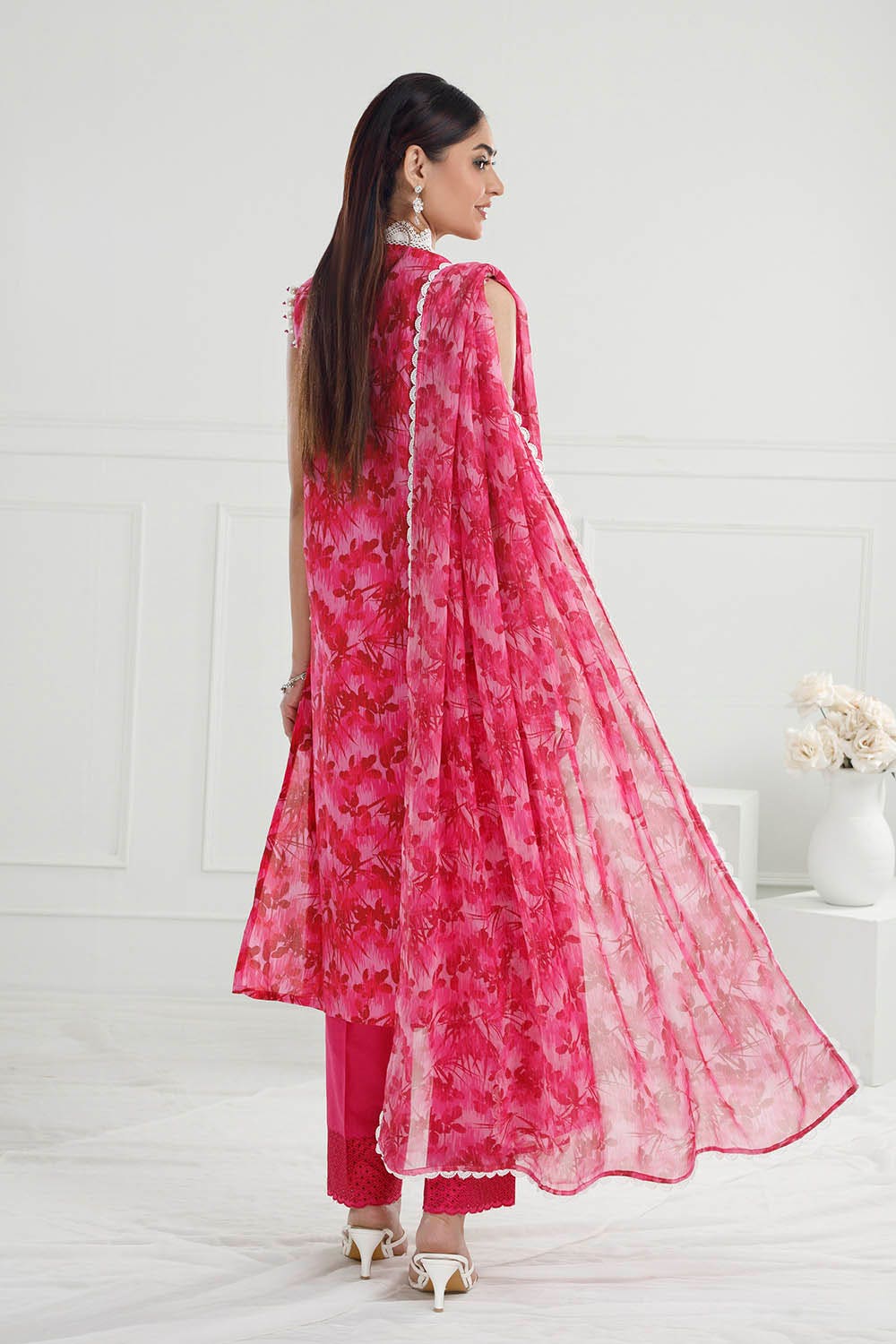 Gul Ahmed · The Joy of Summer – 3 Piece Embroidered Printed Lawn Suit with Embroidered Printed Chiffon Dupatta PR-52004 - Image 3