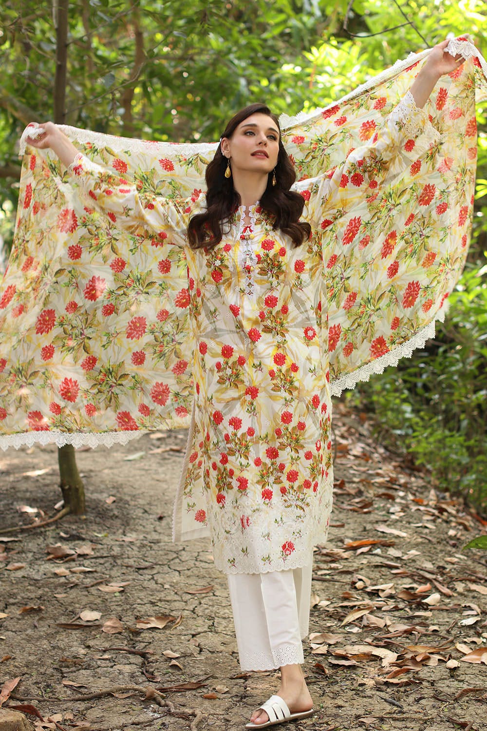 Gul Ahmed · The Joy of Summer – 3 Piece Embroidered Printed Lawn Suit with Printed Chiffon Dupatta PR-52006 - Image 3