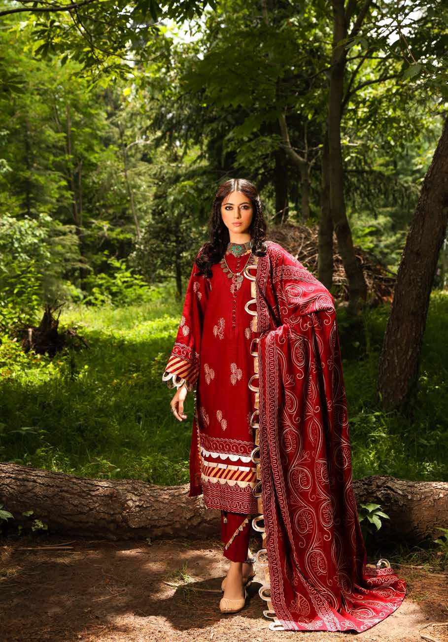 Gul Ahmed Winter Collection 2021 · 3 PC Khaddar Suit with Pashmina Shawl – AP-12066 - Image 2