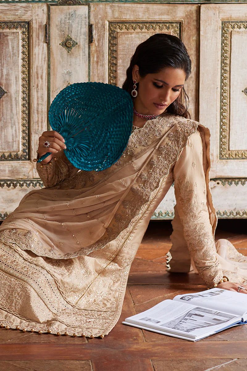 Gulaal Luxury Lawn – Daphne - Image 8