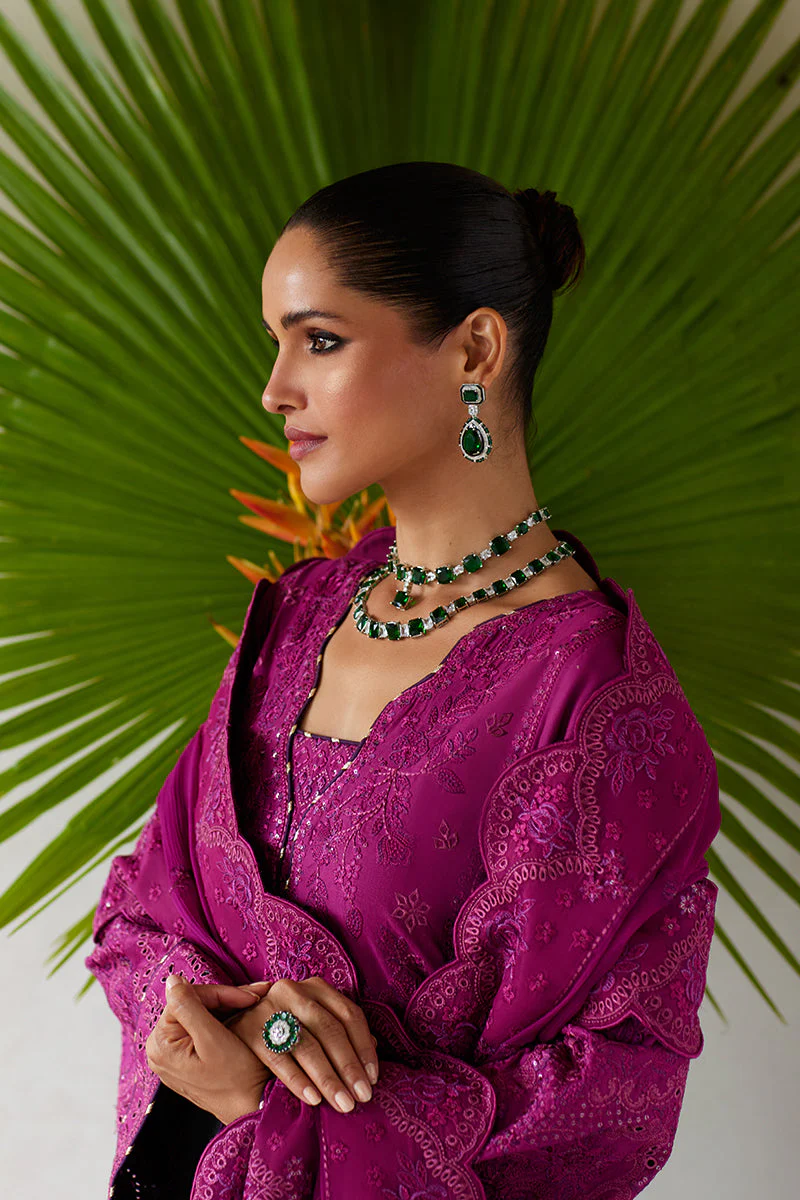 Gulaal Luxury Lawn – Hazel - Image 4