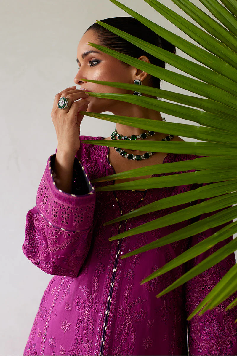 Gulaal Luxury Lawn – Hazel - Image 8
