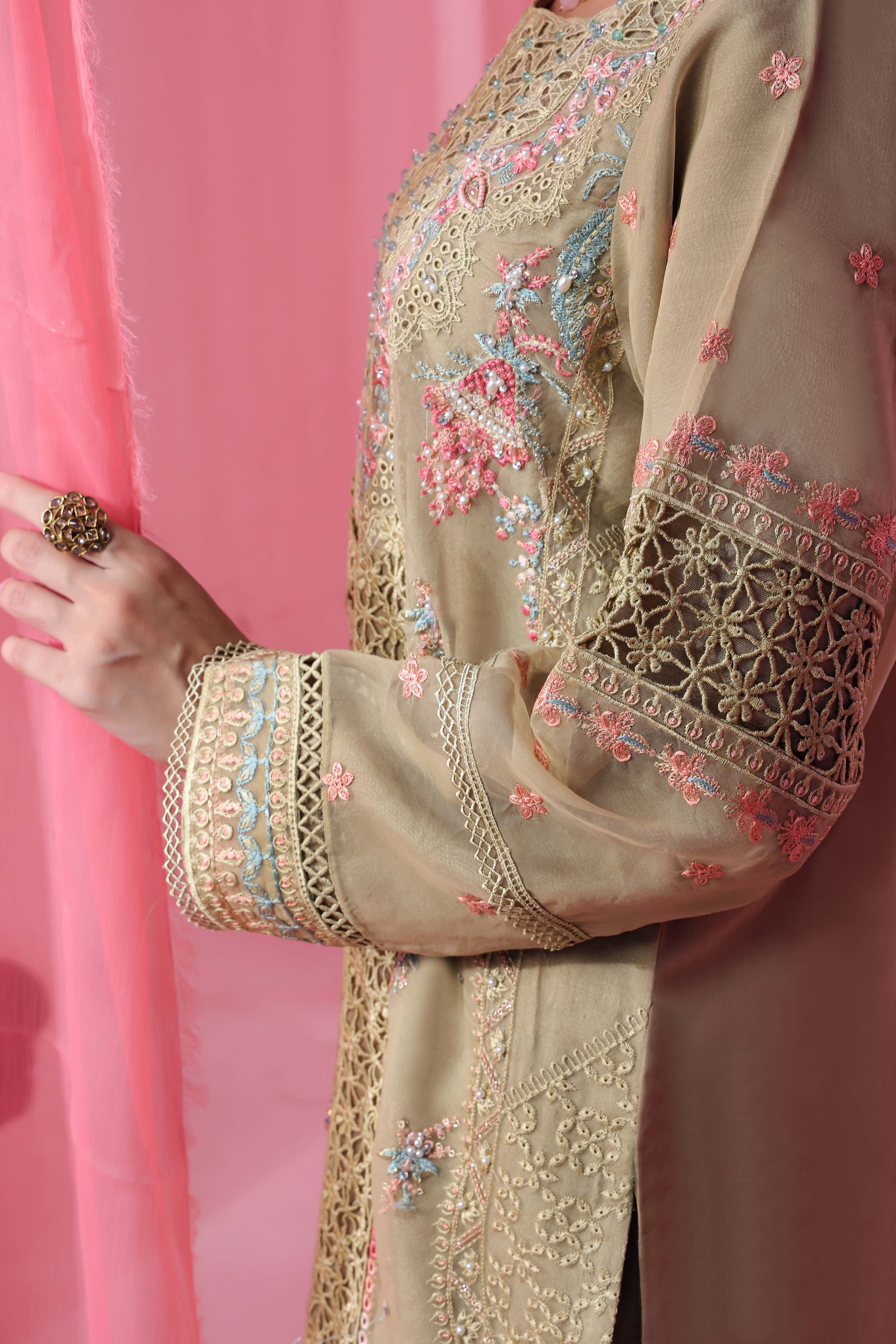 Guzel Noori RTW Organza Formal Pret – Nouran - Image 4