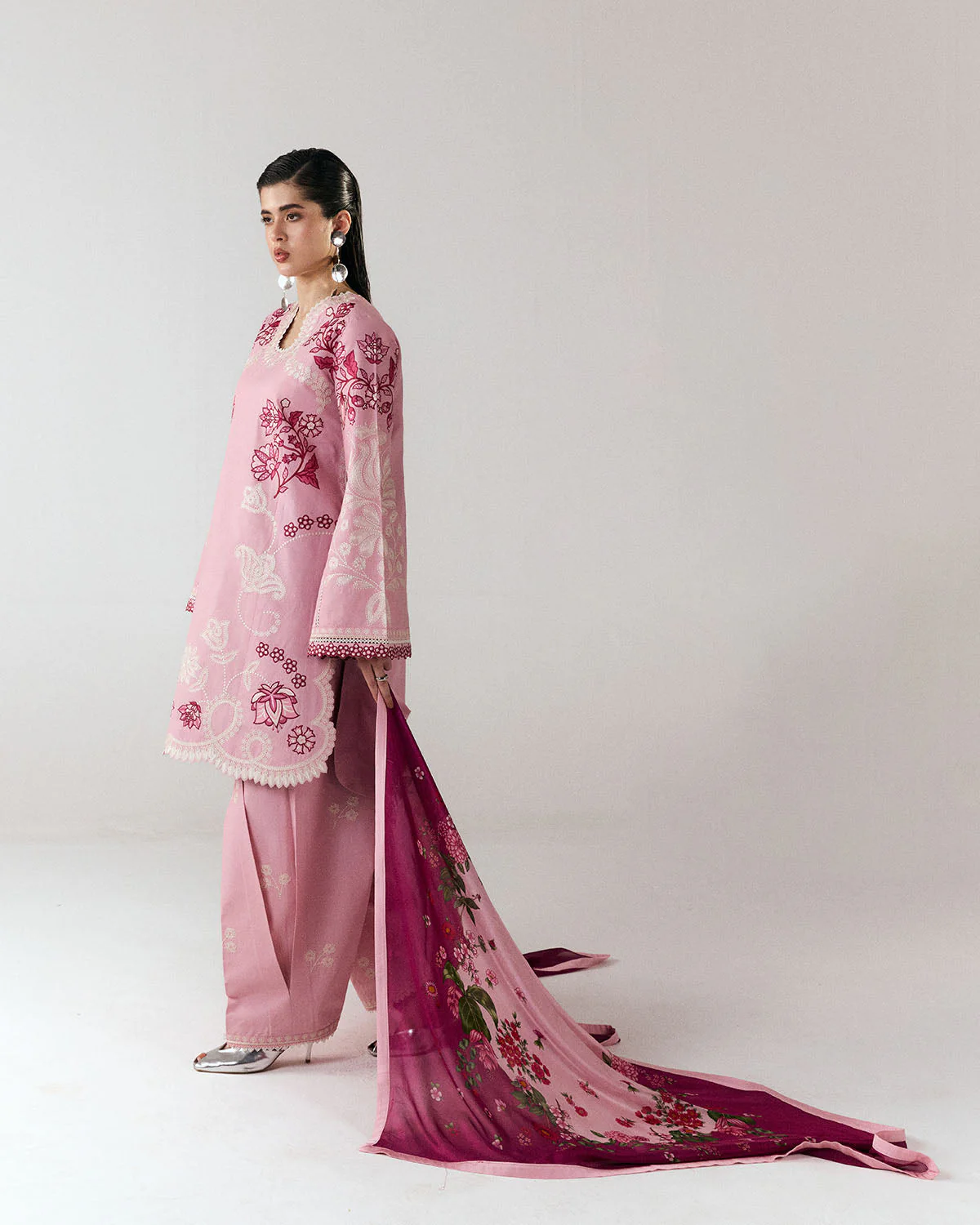 Hussain Rehar Jugnu Luxury Lawn Edit – Nanya - Image 3
