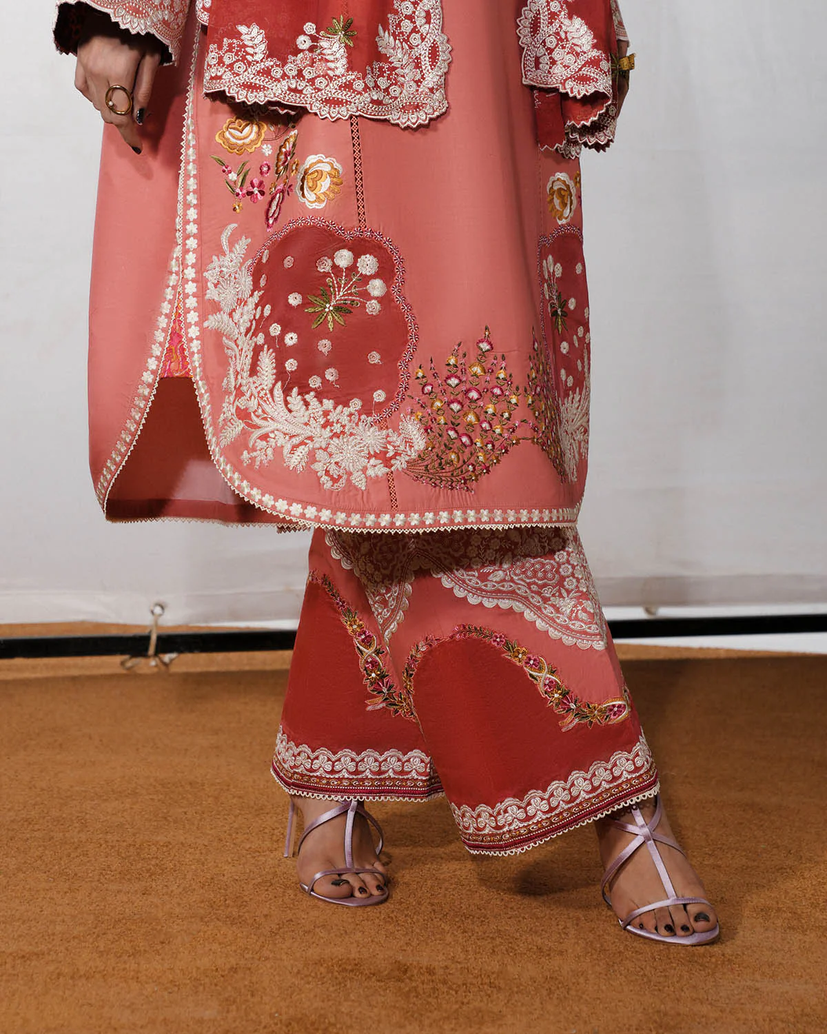 Hussain Rehar Jugnu Spring/Summer Lawn – Dinaz - Image 5