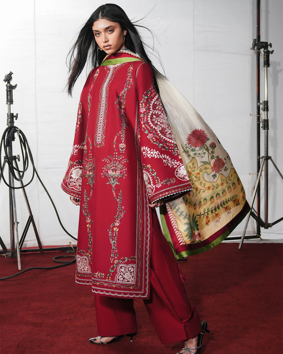 Hussain Rehar Jugnu Spring/Summer Lawn – Diryaz - Image 3