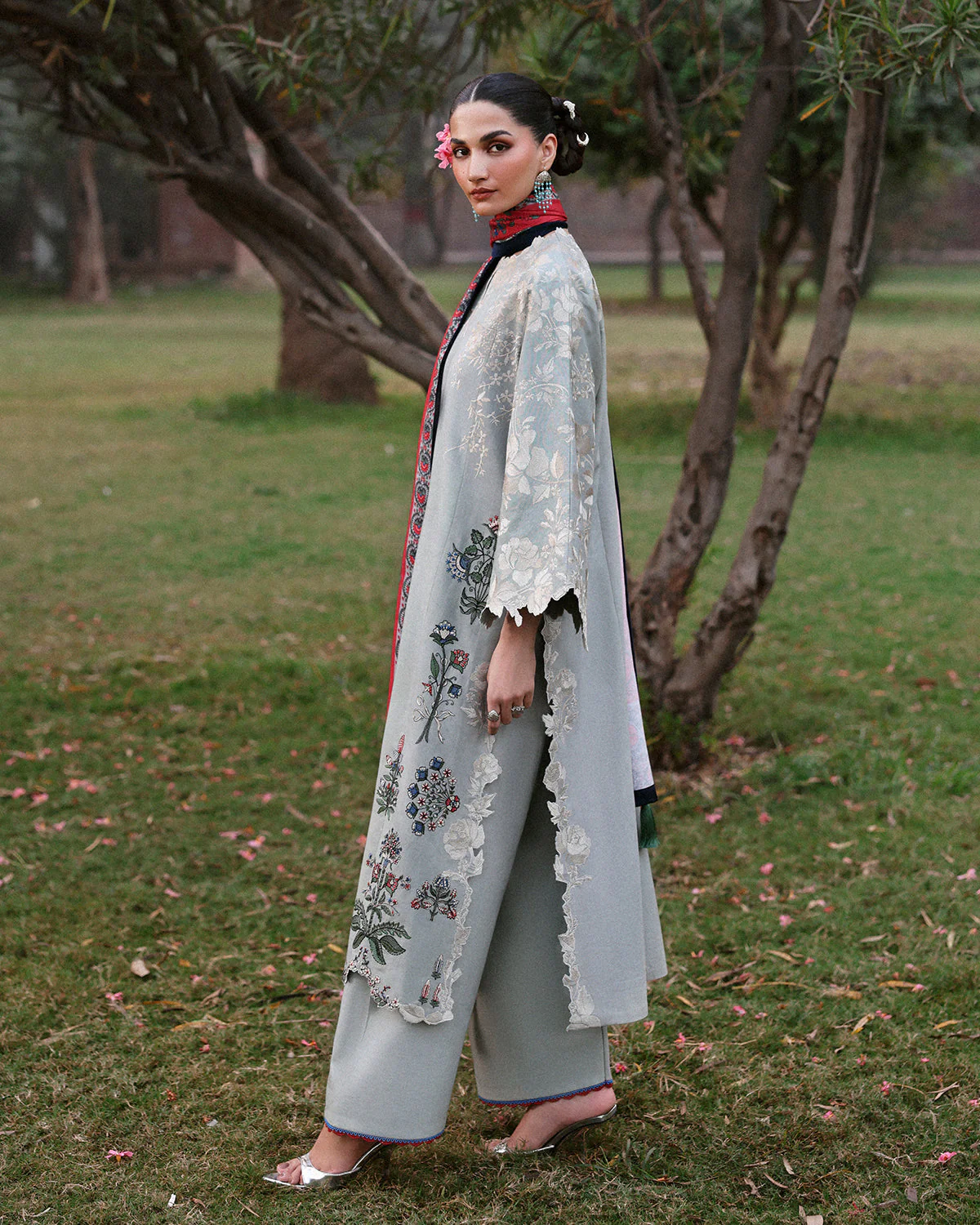 Hussain Rehar Jugnu Winter – Heran - Image 5