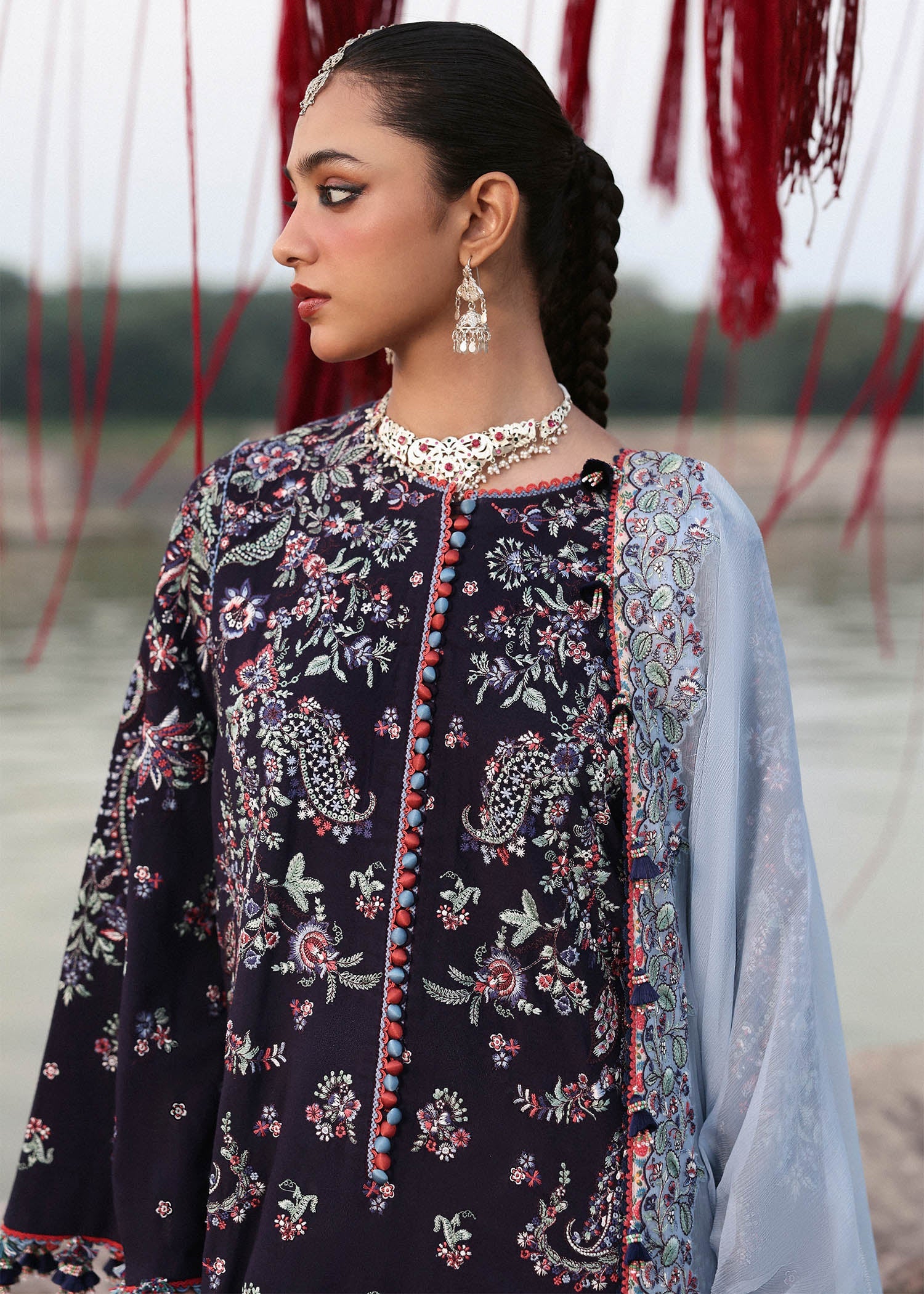 Hussain Rehar Karandi Winter – Rouge - Image 2