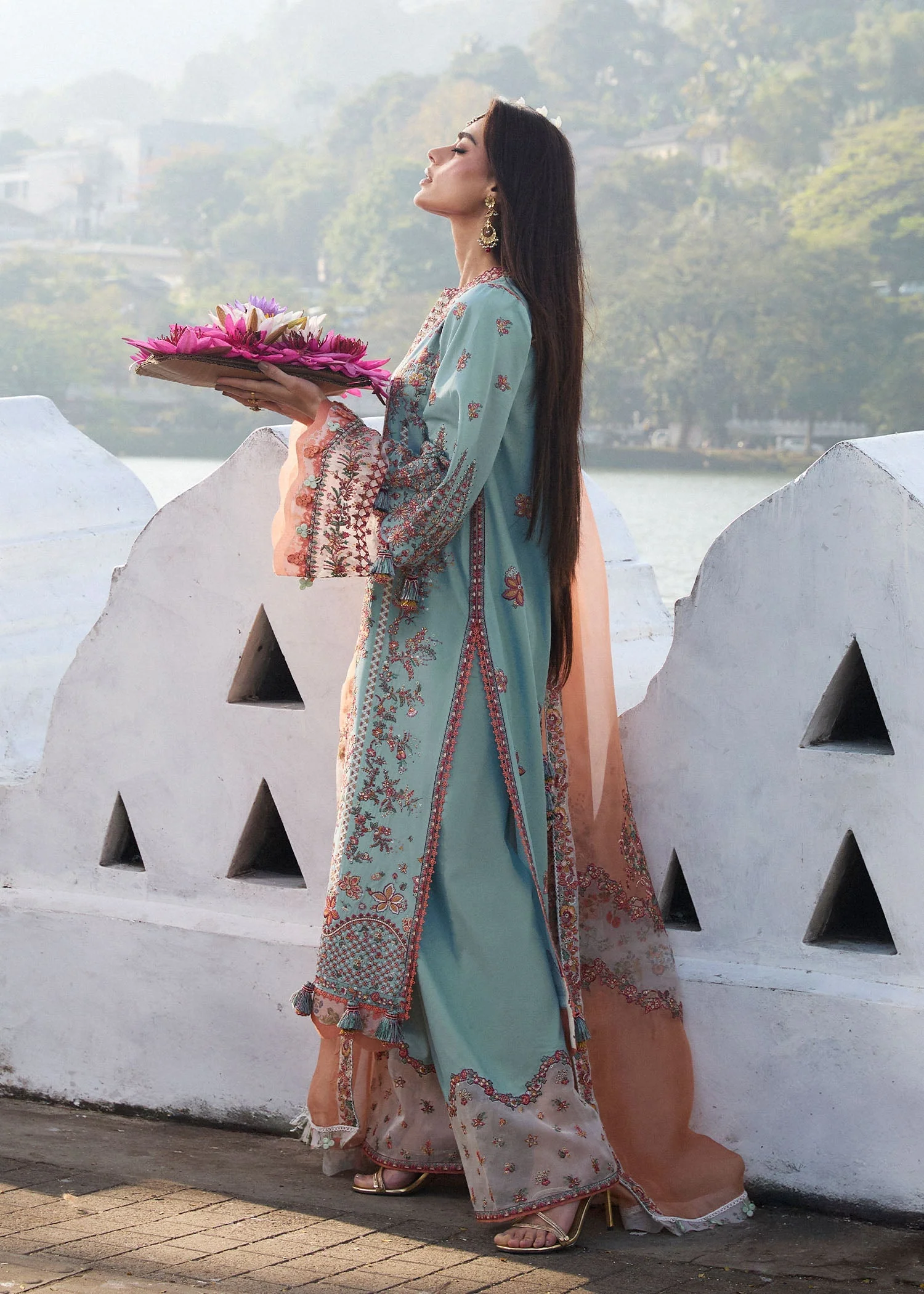 Hussain Rehar Luxury Lawn – Malibu - Image 8
