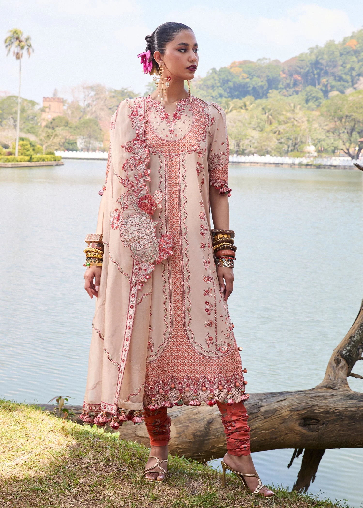 Hussain Rehar Luxury Lawn – Mari - Image 5